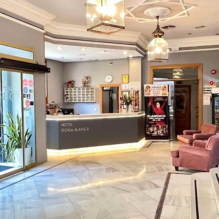 Hotel Dona Blanca Jerez de la Frontera Bagian luar foto