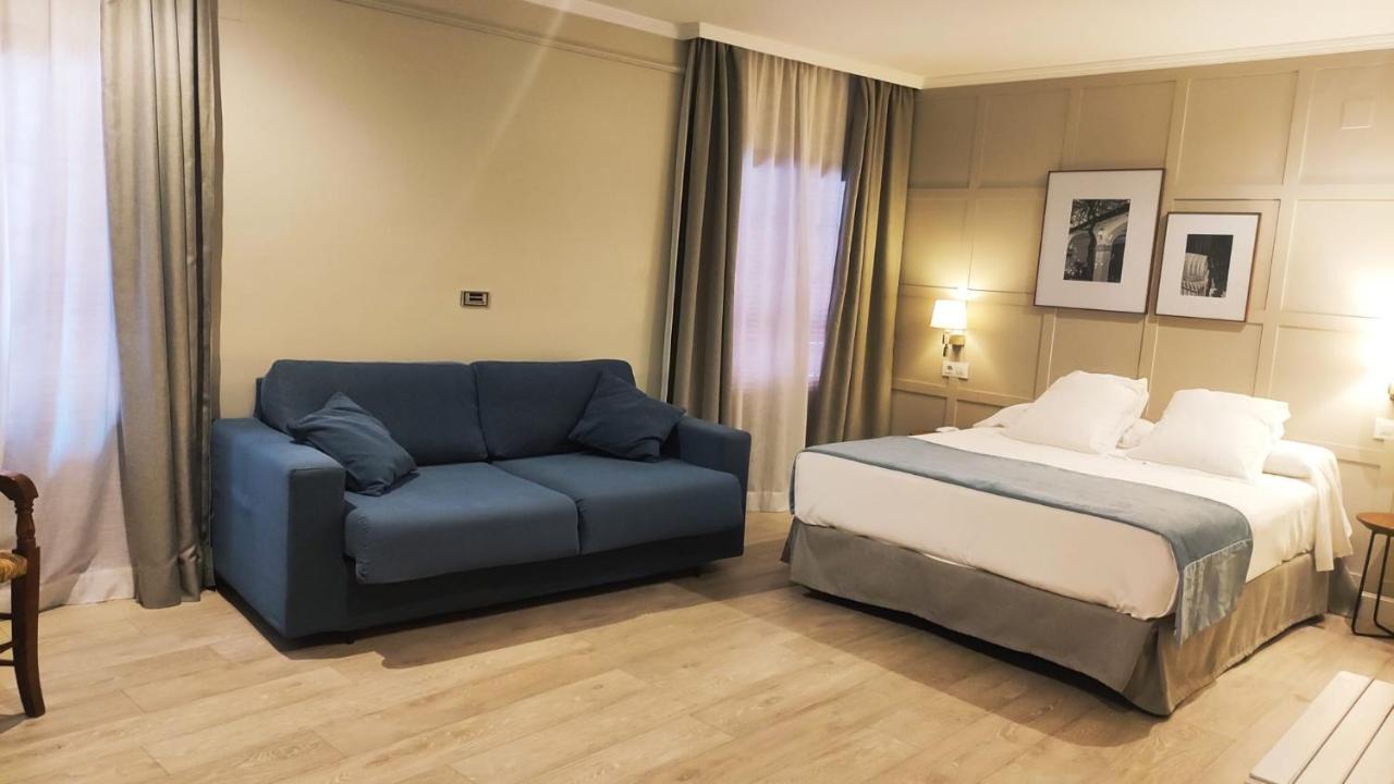 Hotel Dona Blanca Jerez de la Frontera Bagian luar foto