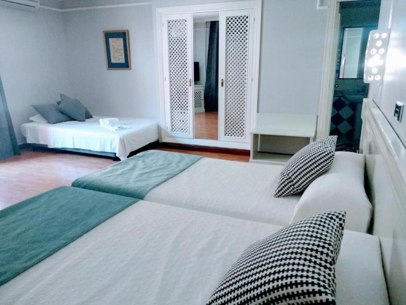 Hotel Dona Blanca Jerez de la Frontera Bagian luar foto